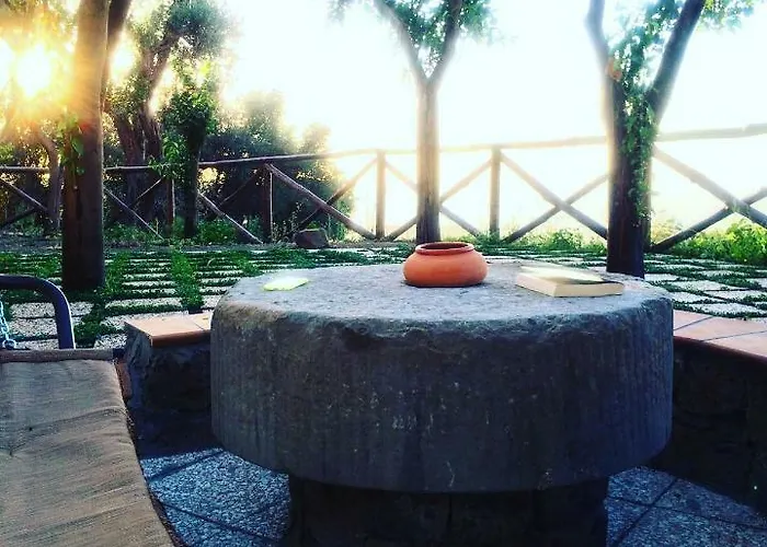 Beatrice Apartment *